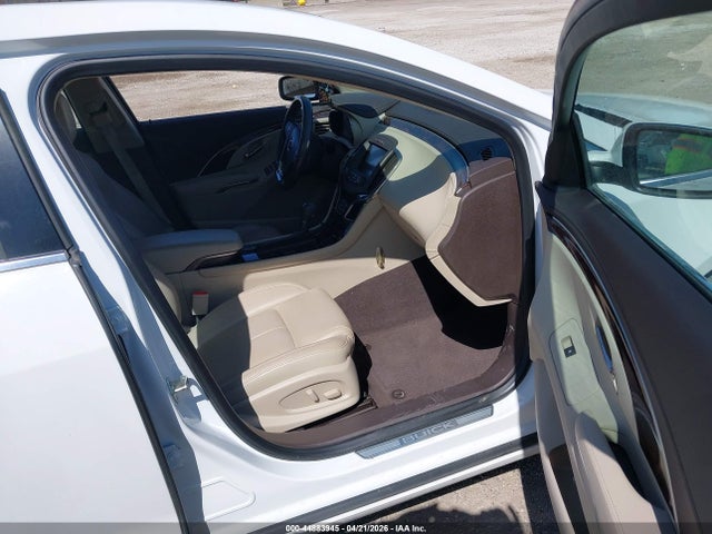 2015 Buick Lacrosse Leather მანქანა იყიდება აუქციონზე, vin: 1G4GB5G39FF182613, აუქციონის ნომერი: 44883945