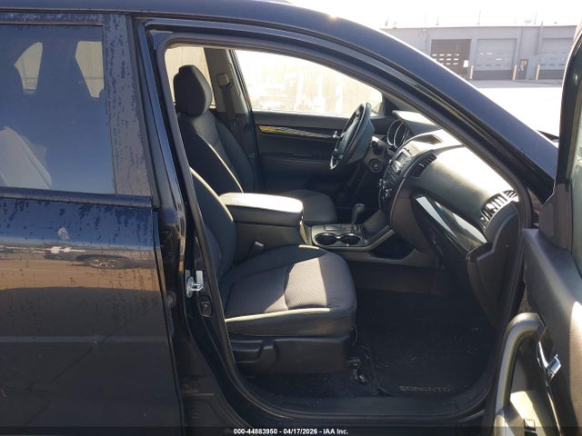 Продаж на аукціоні авто 2011 Kia Sorento Lx, vin: 5XYKT4A1XBG178994, номер лоту: 44883950