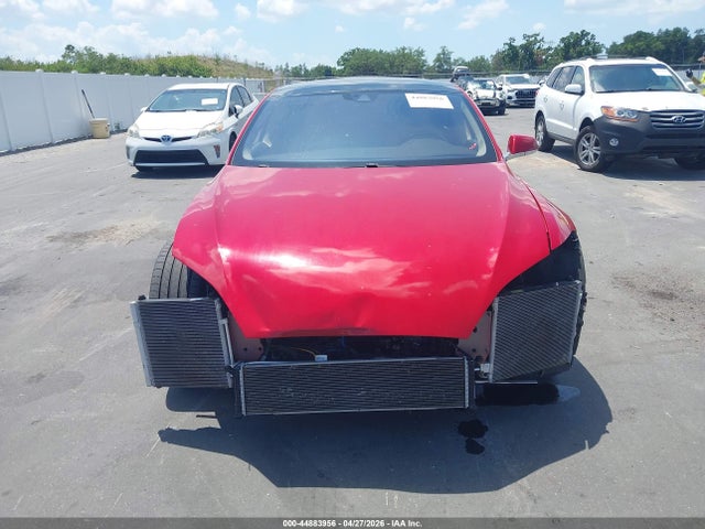 Продаж на аукціоні авто 2015 Tesla Model S 85d/p85d, vin: 5YJSA1E44FF105867, номер лоту: 44883956