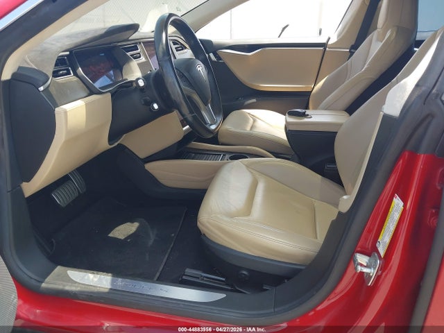 Продаж на аукціоні авто 2015 Tesla Model S 85d/p85d, vin: 5YJSA1E44FF105867, номер лоту: 44883956