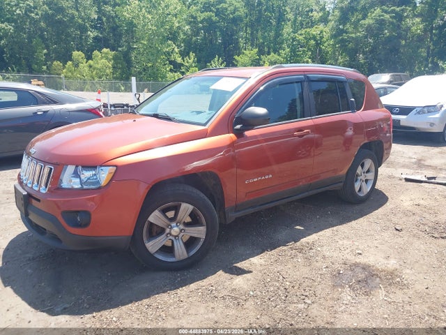 44883975 :رقم المزاد ، 1C4NJDEB8CD588568 vin ، 2012 Jeep Compass Latitude مزاد بيع