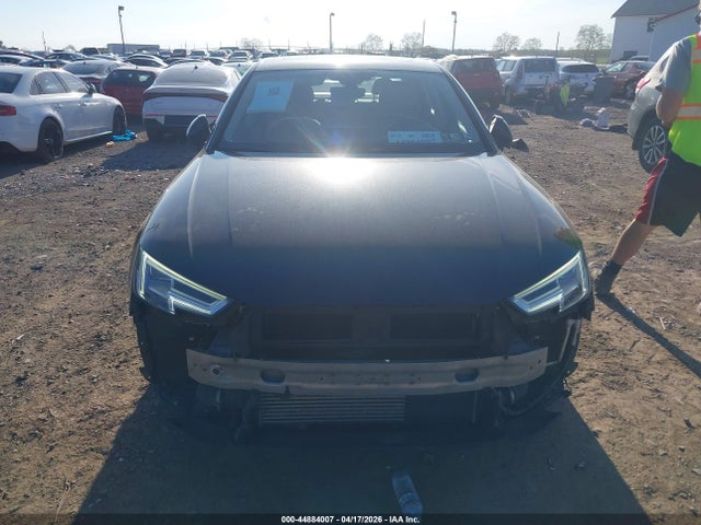 Продаж на аукціоні авто 2017 Audi A4 2.0t Premium, vin: WAUENAF44HN025356, номер лоту: 44884007