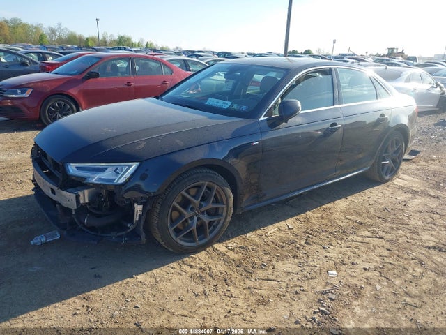 Продаж на аукціоні авто 2017 Audi A4 2.0t Premium, vin: WAUENAF44HN025356, номер лоту: 44884007