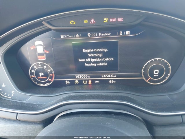 Продаж на аукціоні авто 2017 Audi A4 2.0t Premium, vin: WAUENAF44HN025356, номер лоту: 44884007