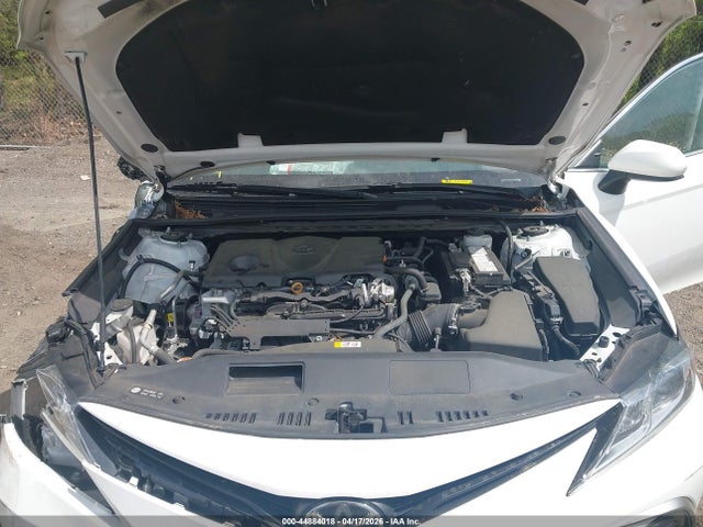 Aukcja sprzedaży 2021 Toyota Camry Le, vin: 4T1C11AK2MU587845, numer aukcji: 44884018