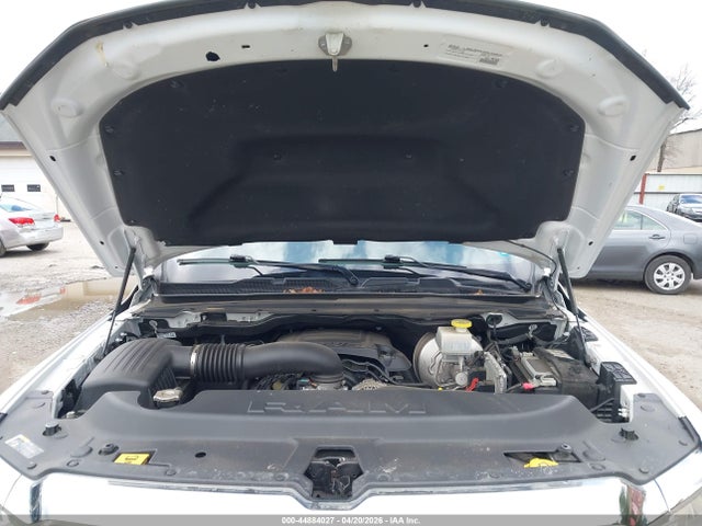 Aukcja sprzedaży 2022 Ram 1500 Big Horn  4x4 6'4 Box, vin: 1C6SRFMT2NN310061, numer aukcji: 44884027