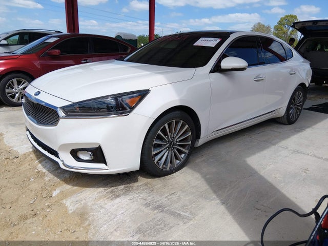 44884029 :رقم المزاد ، KNALC4J16H5086302 vin ، 2017 Kia Cadenza Premium مزاد بيع