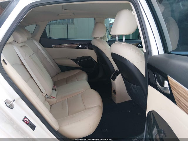 44884029 :رقم المزاد ، KNALC4J16H5086302 vin ، 2017 Kia Cadenza Premium مزاد بيع