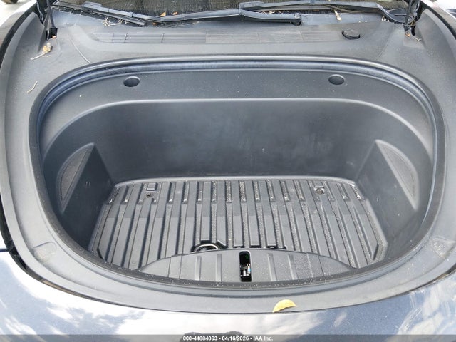 44884063 :رقم المزاد ، 5YJ3E1EA8MF095131 vin ، 2021 Tesla Model 3 مزاد بيع