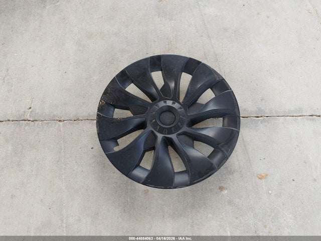 44884063 :رقم المزاد ، 5YJ3E1EA8MF095131 vin ، 2021 Tesla Model 3 مزاد بيع
