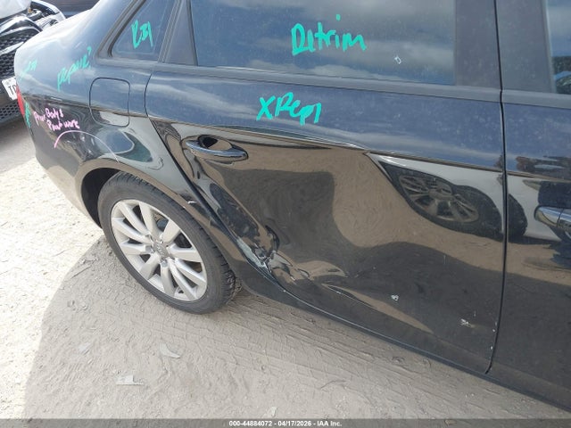 44884072 :رقم المزاد ، WAUBFAFL4EN038661 vin ، 2014 Audi A4 2.0t Premium مزاد بيع