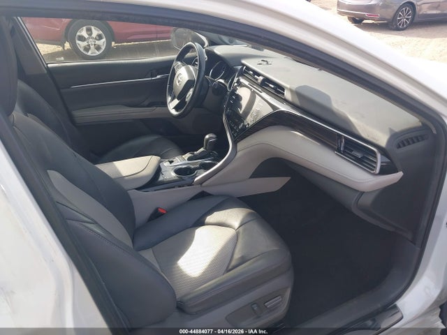 Продаж на аукціоні авто 2020 Toyota Camry Xle Hybrid, vin: 4T1F31AK3LU543584, номер лоту: 44884077