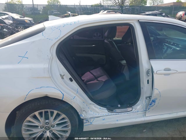 Продаж на аукціоні авто 2020 Toyota Camry Xle Hybrid, vin: 4T1F31AK3LU543584, номер лоту: 44884077