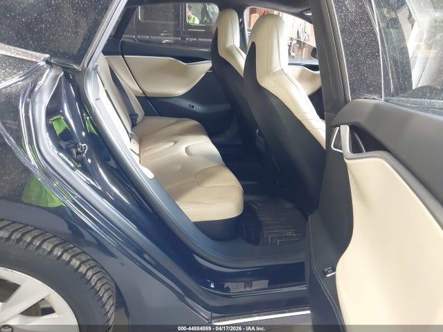 Продаж на аукціоні авто 2017 Tesla Model S 100d/60d/75d/90d/p100d, vin: 5YJSA1E22HF178785, номер лоту: 44884089