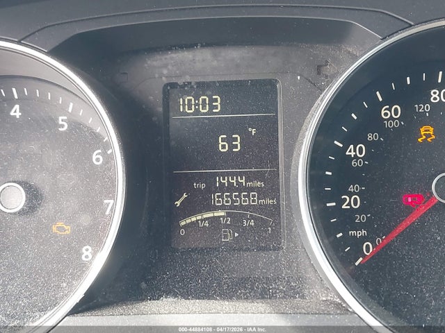 44884108 :رقم المزاد ، 3VWD17AJ0FM211183 vin ، 2015 Volkswagen Jetta 1.8t Se مزاد بيع