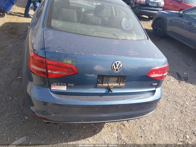 44884108 :رقم المزاد ، 3VWD17AJ0FM211183 vin ، 2015 Volkswagen Jetta 1.8t Se مزاد بيع