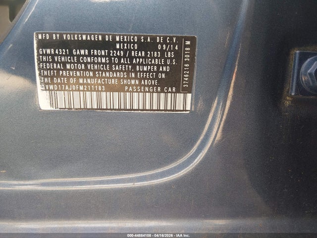 44884108 :رقم المزاد ، 3VWD17AJ0FM211183 vin ، 2015 Volkswagen Jetta 1.8t Se مزاد بيع