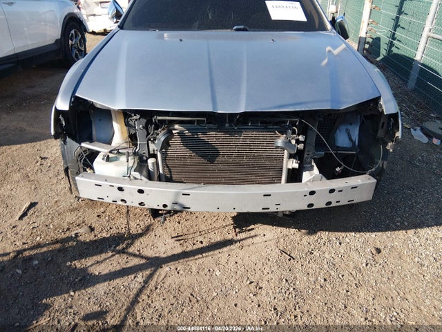 Продаж на аукціоні авто 2015 Chrysler 300c, vin: 2C3CCAEG0FH903760, номер лоту: 44884116