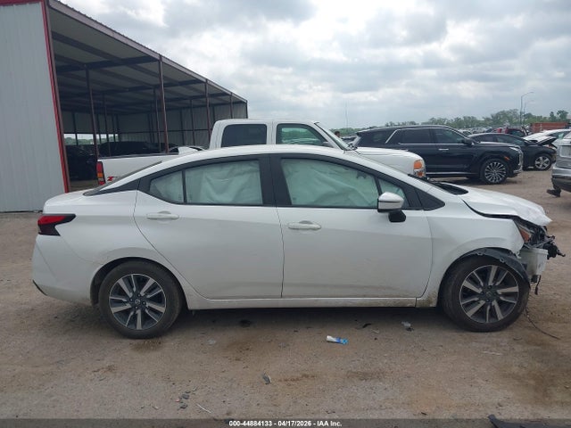 Продаж на аукціоні авто 2021 Nissan Versa Sv Xtronic Cvt, vin: 3N1CN8EV4ML877247, номер лоту: 44884133