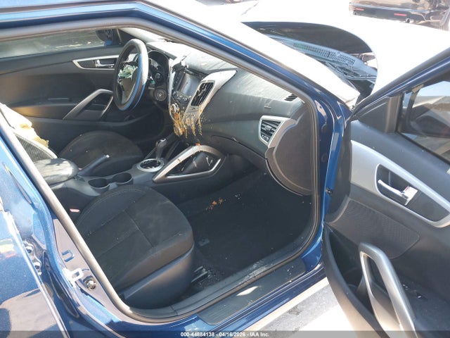 Продаж на аукціоні авто 2016 Hyundai Veloster, vin: KMHTC6AD4GU293019, номер лоту: 44884138