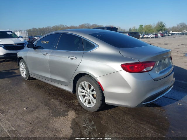 44884144 :رقم المزاد ، 1C3CCCAB7FN718571 vin ، 2015 Chrysler 200 Limited مزاد بيع