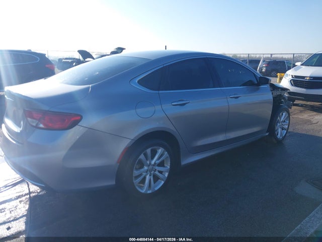 44884144 :رقم المزاد ، 1C3CCCAB7FN718571 vin ، 2015 Chrysler 200 Limited مزاد بيع