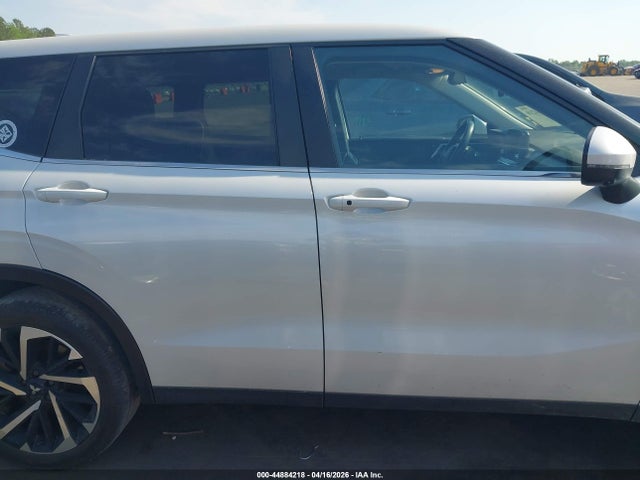 Продаж на аукціоні авто 2023 Mitsubishi Outlander Se 2.5 S-awc, vin: JA4J4UA86PZ059302, номер лоту: 44884218