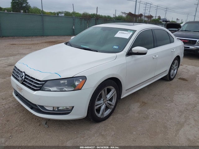 Aukcja sprzedaży 2013 Volkswagen Passat 2.0l Tdi Sel Premium, vin: 1VWCN7A33DC146197, numer aukcji: 44884227