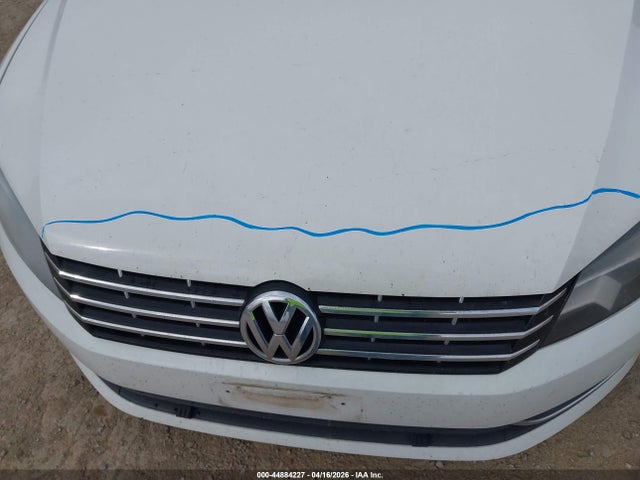 Aukcja sprzedaży 2013 Volkswagen Passat 2.0l Tdi Sel Premium, vin: 1VWCN7A33DC146197, numer aukcji: 44884227