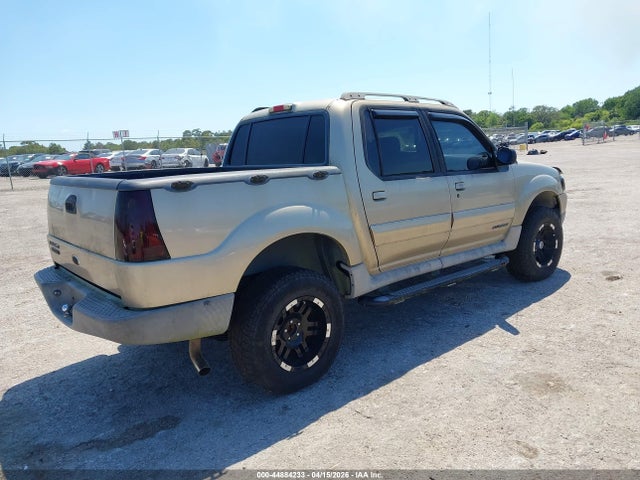 2002 Ford Explorer Sport Trac მანქანა იყიდება აუქციონზე, vin: 1FMZU67E72UC05855, აუქციონის ნომერი: 44884233