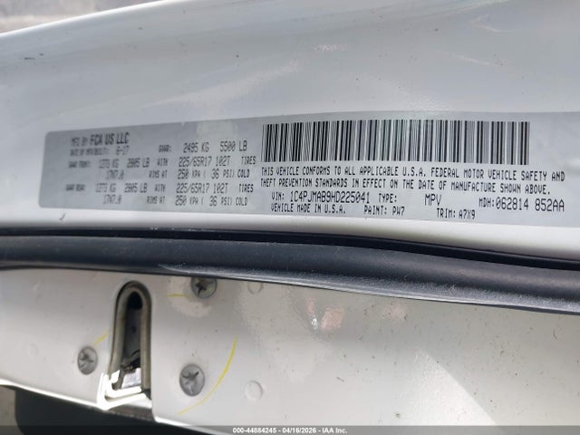 2017 Jeep Cherokee Sport მანქანა იყიდება აუქციონზე, vin: 1C4PJMAB9HD225041, აუქციონის ნომერი: 44884245