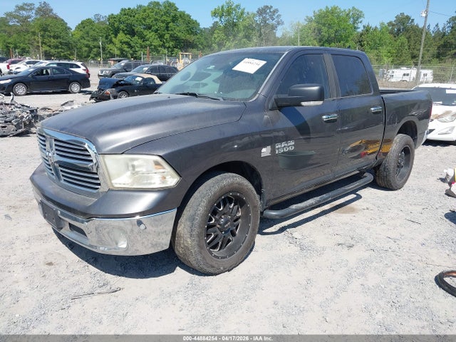 44884254 :رقم المزاد ، 1C6RR7LG7HS508052 vin ، 2017 Ram 1500 Big Horn  4x4 5'7 Box مزاد بيع