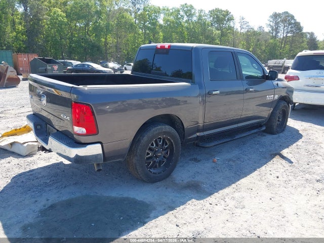 44884254 :رقم المزاد ، 1C6RR7LG7HS508052 vin ، 2017 Ram 1500 Big Horn  4x4 5'7 Box مزاد بيع