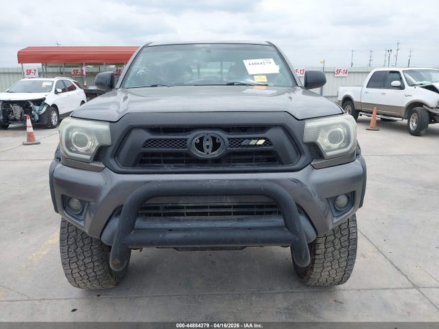 Toyota Tacoma Base V6 2015 5TFLU4EN7FX140303 Image 12