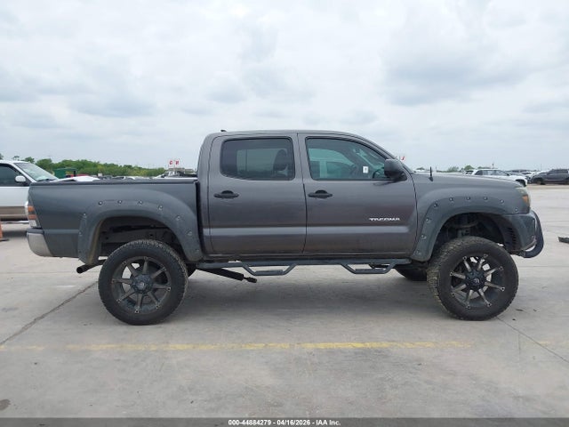 Toyota Tacoma Base V6 2015 5TFLU4EN7FX140303 Image 13