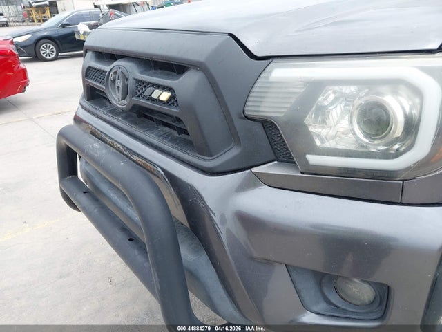 Toyota Tacoma Base V6 2015 5TFLU4EN7FX140303 Image 17