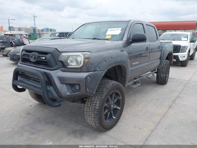 Toyota Tacoma Base V6 2015 5TFLU4EN7FX140303 Image 2
