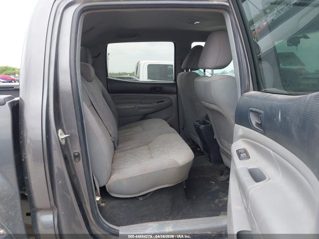 Toyota Tacoma Base V6 2015 5TFLU4EN7FX140303 Image 8
