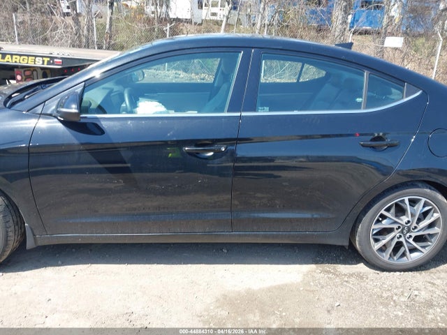 Продажа на аукционе авто 2020 Hyundai Elantra Limited, vin: 5NPD84LF7LH597253, номер лота: 44884310