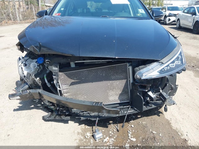 Продажа на аукционе авто 2020 Hyundai Elantra Limited, vin: 5NPD84LF7LH597253, номер лота: 44884310
