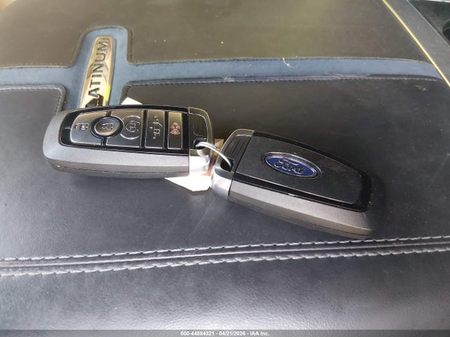 Ford F-350 Platinum 2025 1FT8W3BN6SED53232 Image 10
