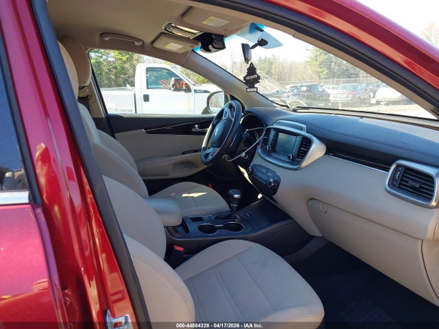 44884328 :رقم المزاد ، 5XYPGDA37KG469092 vin ، 2019 Kia Sorento 2.4l Lx مزاد بيع