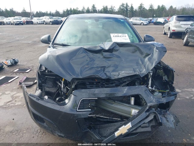 1G1JC5SGXG4173572 Chevrolet Sonic Lt Auto