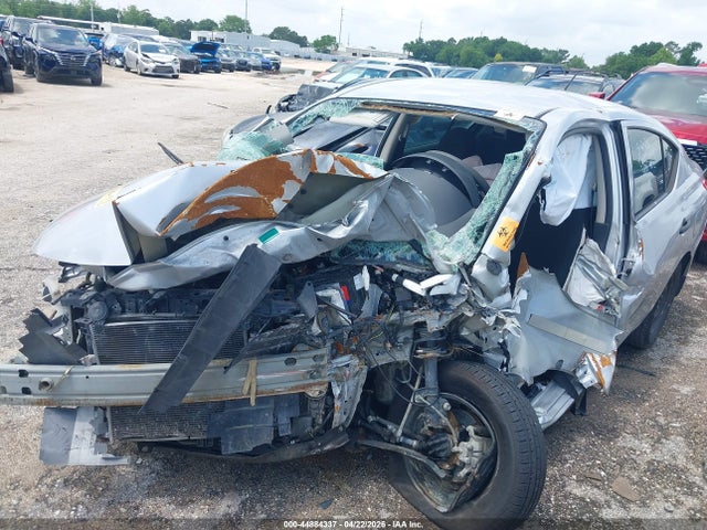 Aukcja sprzedaży 2015 Nissan Versa 1.6 S, vin: 3N1CN7AP4FL860002, numer aukcji: 44884337