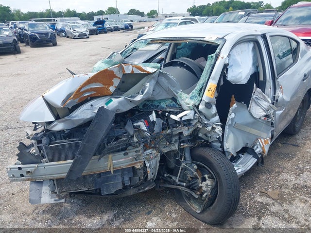Aukcja sprzedaży 2015 Nissan Versa 1.6 S, vin: 3N1CN7AP4FL860002, numer aukcji: 44884337