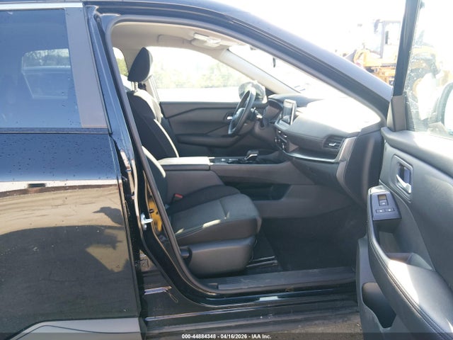 2025 NISSAN ROGUE 5N1BT3BAXSC804083 Photo 4