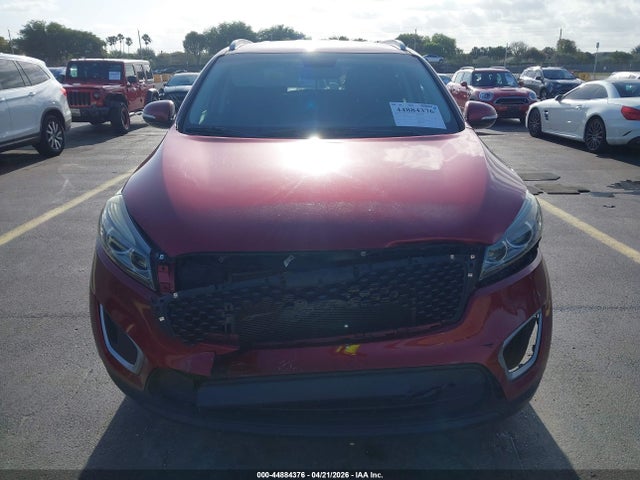 44884376 :رقم المزاد ، 5XYPG4A32HG277443 vin ، 2017 Kia Sorento 2.4l Lx مزاد بيع