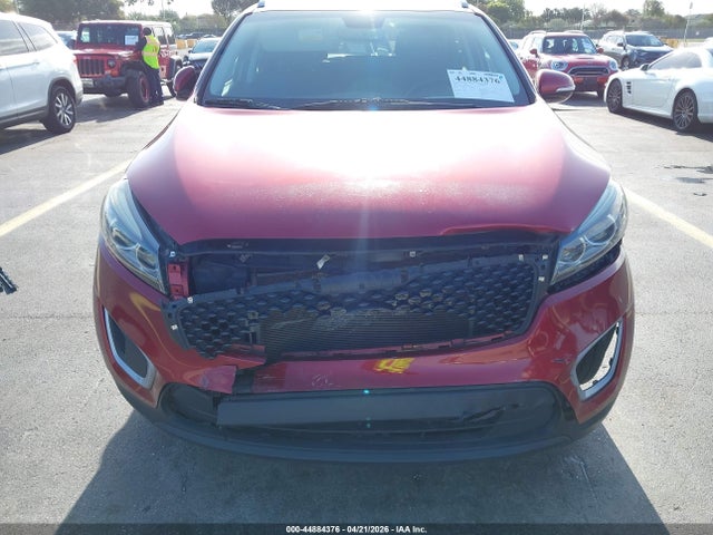 44884376 :رقم المزاد ، 5XYPG4A32HG277443 vin ، 2017 Kia Sorento 2.4l Lx مزاد بيع