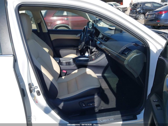 44884382 :رقم المزاد ، JTHKD5BH2E2195607 vin ، 2014 Lexus Ct 200h مزاد بيع