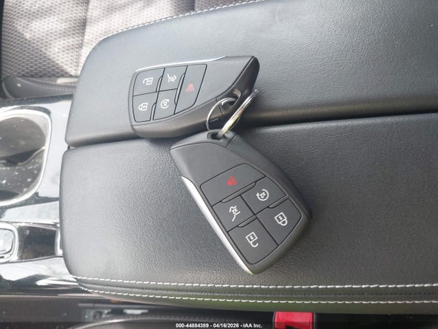 Продажа на аукционе авто 2021 Buick Envision Awd Preferred, vin: LRBFZMR45MD111458, номер лота: 44884389
